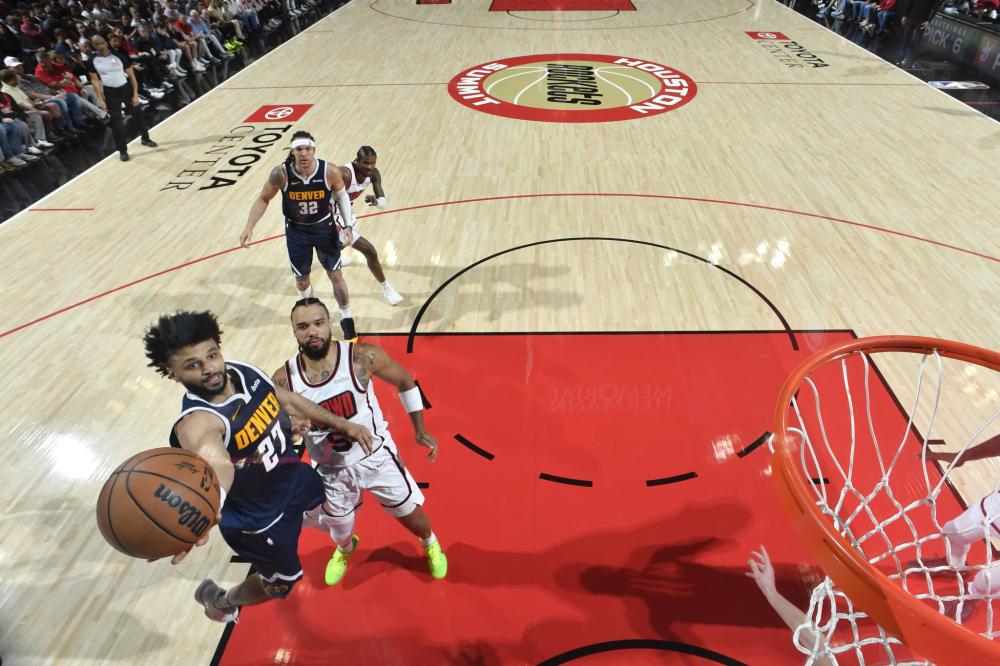 泳选手在前 泳选手在前